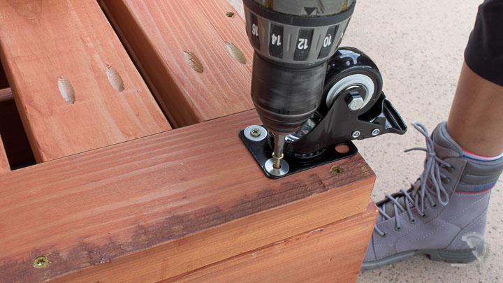 Attaching casters to the DIY Outdoor storage box