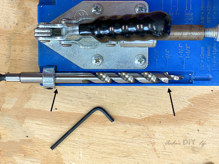 how to set the drill bit for a pocket hole jig